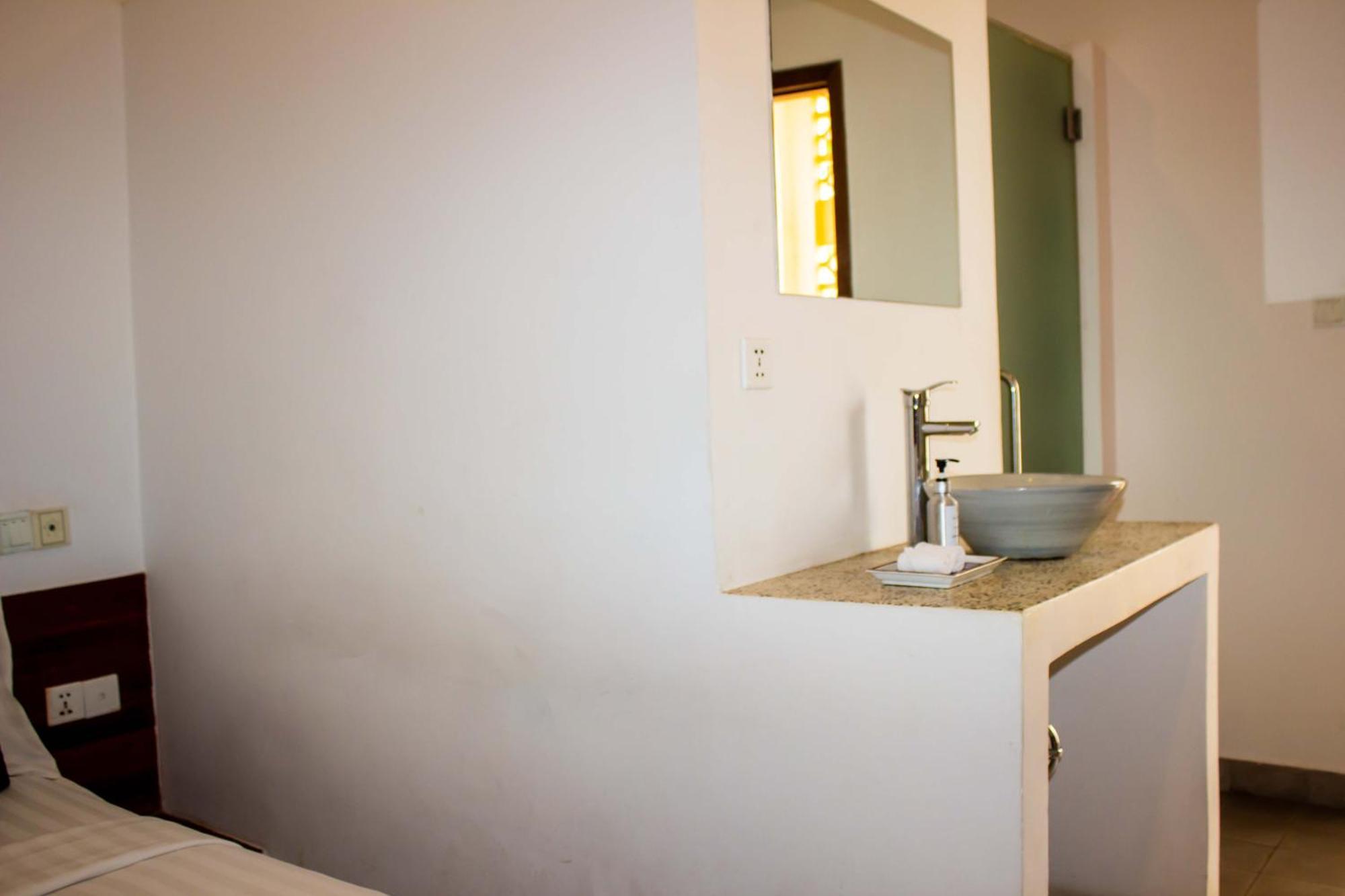 House Boutique Eco Hotel Phnom Penh Exterior foto